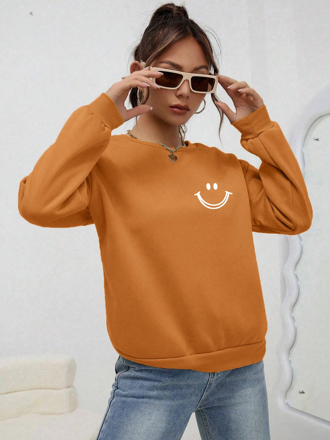 HappyGlow Crewneck